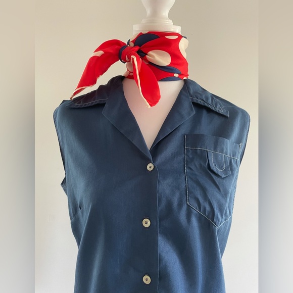 🤩 4/$25 Ship’n Shore Navy Blue Sleeveless Blouse - Picture 2 of 8